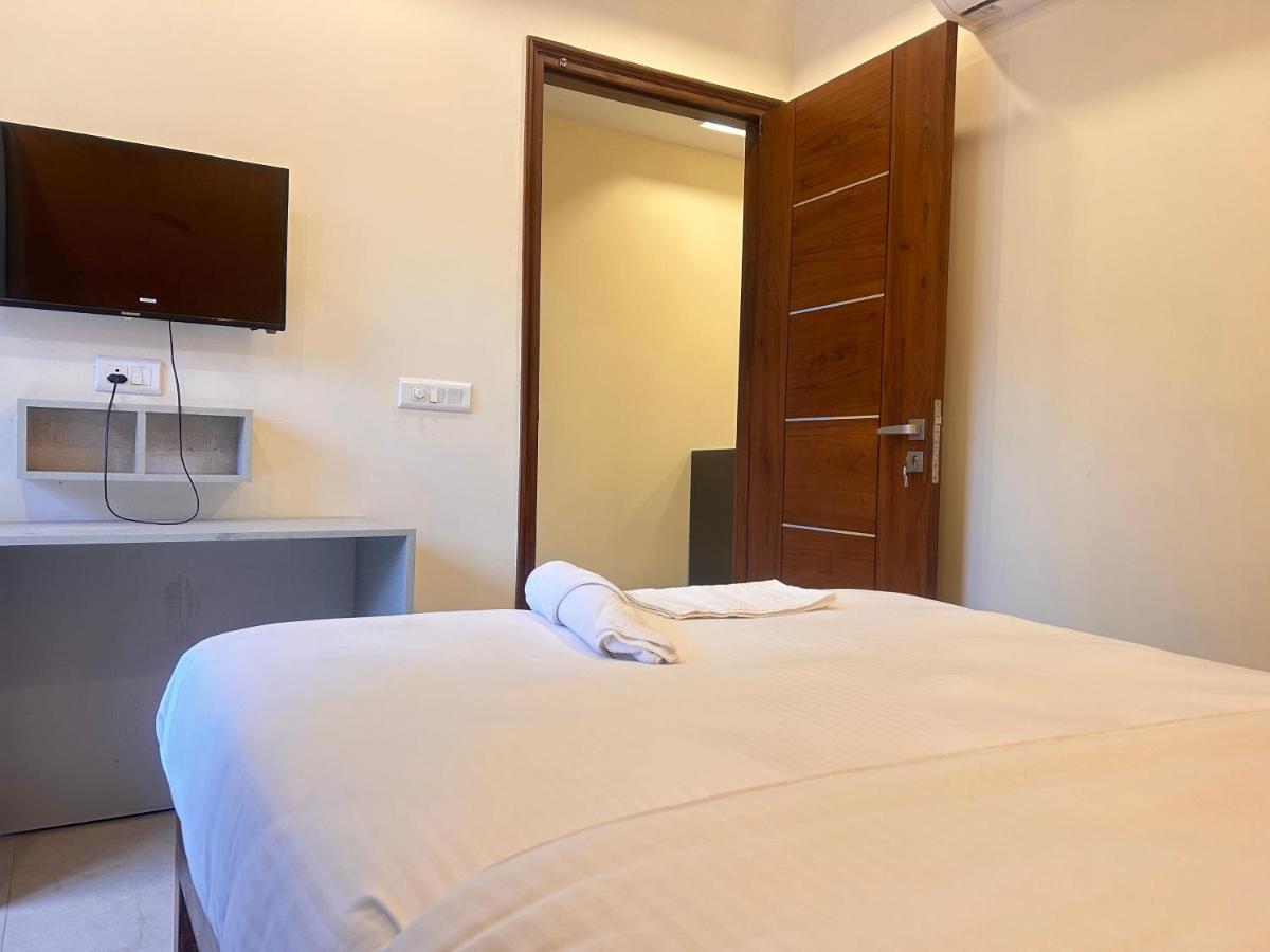 Lime Tree Service Apartment - Medanta Medicity, Γκουργκάον Εξωτερικό φωτογραφία